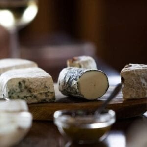 מחלבה ברקנית